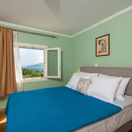 Apartment Marianna's And Aristidis' Sívros