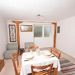 Marianna's And Aristidis' דירה