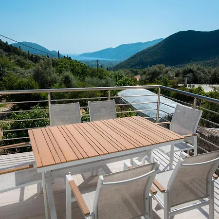 Marianna's And Aristidis' アパート *